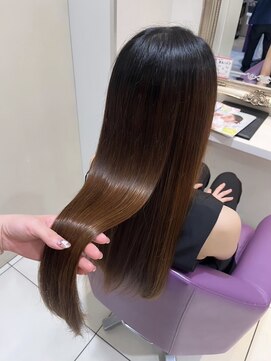 ハピネス 河原町店(Happiness) 京都美容室 髪質改善 レイヤーカット ブリーチなし 透明感カラー