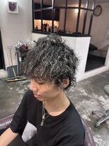 ステディー(Steady)&nbsp;メンズハイライトパーマ