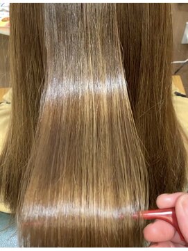 ヘアーズ ロッソ(hair's ROSSO) ＃髪質改善＃アルカリ酸熱トリートメント[30代40代50代]