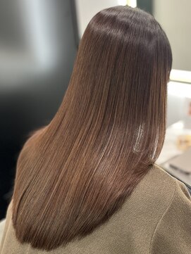 ピリオド 赤坂(Period.) ロングヘアー白髪染めピンクベージュカラー髪質改善　赤坂見附