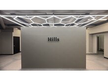 ヒルズ 小郡(Hills)の雰囲気（グレー基調のプライベートサロン☆小郡/美容室/白髪/縮毛矯正）
