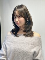 ニューヨークニューヨーク 梅田茶屋町店(NYNY)&nbsp;ワンカール　大人可愛い　ミディアムレイヤー　オリーブベージュ