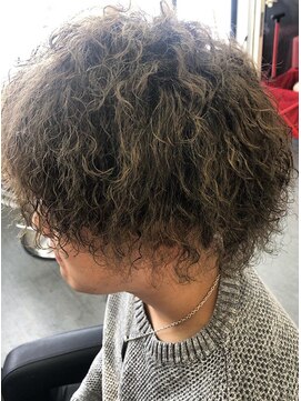 マドゥーズ ヘアショップ(Madoo's hair shop) ツイストスパイラル