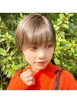 ラナ 渋谷(Lana) 【Chill】大人かわいいAラインピンクベージュクールショートボブ