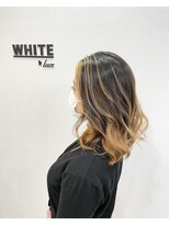 アンダーバーホワイト 阪神西宮店(_WHITE)&nbsp;バレイヤージュ　アディクシーゴールド♪デザインカラー