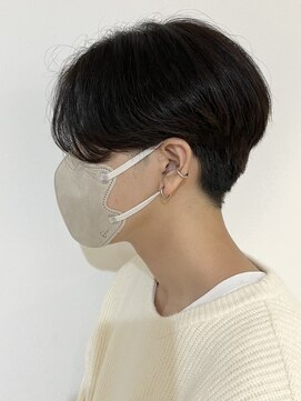 ユニ 表参道(uni) 韓国人風センターパートシースルー刈り上げマッシュ