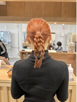 バド(bado)&nbsp;オレンジカラータイトアレンジ