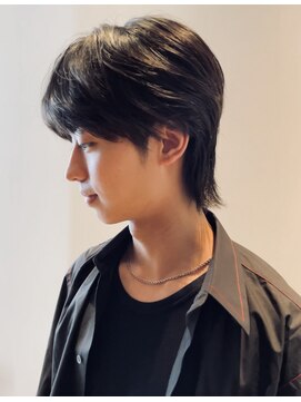 ノイ(noi) メンズ　髪型　ウルフ　マッシュ