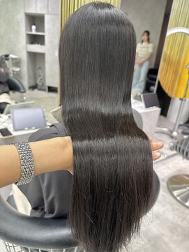 シティ(CITY) 髪質改善トリートメント×ブルージュカラー　『CHICA』