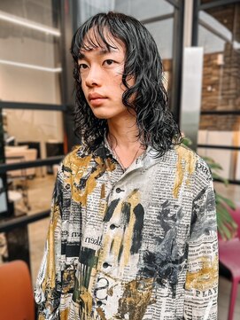 ヴヴ(Bub) perm/メンズパーマ　ロング　ハードパーマ　束感　アッシュ