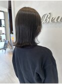 暗髪透明感カラー×切りっぱなしボブ