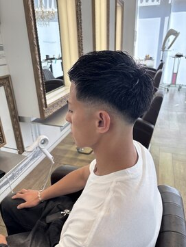 コワファースト 大分(COIFF1RST) フェード、クロップ