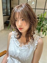 アンニュ(annuy)&nbsp;オリーブベージュ 顔周りカット ウルフレイヤー レイヤーカット