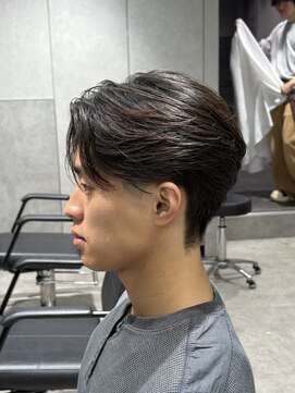 テクト バイアッシュ 吉祥寺店(Tect by Ash) ニュアンスパーマフェザーパーマセンターパートテーパーフェード