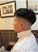 上野/刈り上げセンターパート/波巻きツイストスパイラル