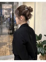 シロ(SiLO)&nbsp;抜け感ルーズアップアレンジ＊