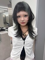 アイヴァン(AIVAN)&nbsp;ミディアムレイヤー・ハッシュカット・ウルフレイヤー　lll
