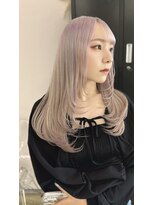 アフューズバイストゥー(Vfuse by StueW)&nbsp;ホワイトベージュ×トレンドレイヤー