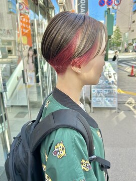 ルポル 大通店(rupolu) 大人女性刈り上げショート×インナーカラー