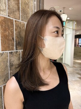 ピークアブー アヴェダ アトレ恵比寿(PEEK-A-BOO AVEDA) セミロング大人可愛いカーキベージュくびレイヤー20代30代40代