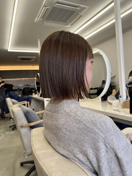 サンド 鹿児島中央(sand) @ayumi.sand ボブ　ぷつっとボブ　縮毛矯正