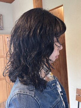 コモレビ(komorebi) 【八田瞳】ダメージは最小限に◎デジタルパーマ