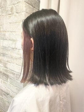 ココロ ヘアーアンドスパ 目黒(cocoro hair&spa) インナーカラー、ピンクべ