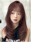 韓国ヘアレイヤーカットブリーチなしピンクブラウン前髪カット