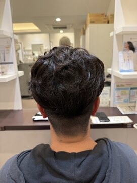 アナザーワールドココン(ANOTHER WORLD cocon) メンズパーマ