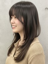トゥルートラスト アン 下石田店(True Trust un)&nbsp;セミロング×ハッシュカット×ダークブラウン 顔周りカット