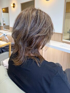 アビエブラン 若江岩田(abije blanc) くびれレイヤーウルフ【若江岩田】