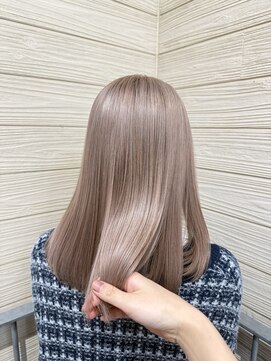 アン ブリーチ 大宮駅東口店(UN BLEACH) ブリーチ2回ミルクティーベージュカラー♪♪