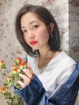 エル(elle)&nbsp;小顔に見せるヘア♪レイヤーボブ×暗髪ヘアカラー
