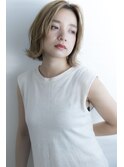 【melt】伸ばしかけにも◎ラフな外ハネの大人ボブ