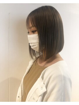 ネイバー(Neighbor) 前下がりボブ