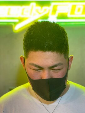 グリーディーフォックス 代々木(Greedy FOX) 韓国マッシュ/センタ-パ-ト/ツイストスパイラル/スキンフェード