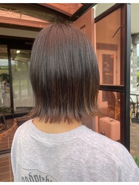 美容室 メザミー MESAMIES 20代30代40代50代☆大人可愛いこなれひし形ネオウルフ