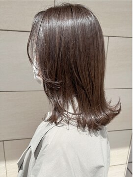 スタイル 成城学園前(STYLE) 艶カラー/透明感ブラウン/外はねレイヤーカット