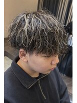 ジュンヌオム リンカラン(Jeune Homme LINGKARAN)&nbsp;波巻きスパイラル×メッシュ