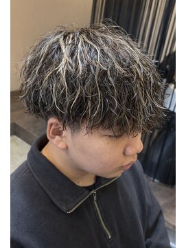 ジュンヌオム リンカラン(Jeune Homme LINGKARAN) 波巻きスパイラル×メッシュ