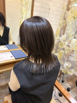 エンヴィー(ENVY) レイヤーカット×オリーブベージュ