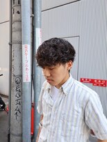 シーンバイラッド ヘルム(SCENE by RAD helm)&nbsp;ビジネス対応ツーブロックヘアスタイルメンズカット清潔感艶感