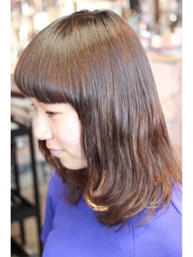 オーバーキャプテンネイキッド(OVER CAPTAIN NAKED) 前髪ほんわりアッシュベージュ