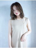 Belle BIANCAセンターパートでこなれヘアbyマツモト