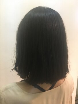 パティオン(PATIONN) 巻いても動きがでて、乾かしただけで収まるボブ スタイル!!