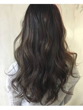 ルシア(Lucia) ナチュラルハイライトグレージュ