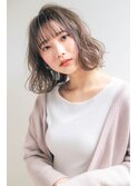 ミディアム　ボブ　大人可愛い