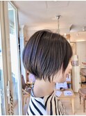 30代40代大人ショートボブ切りっぱなしレイヤーショート