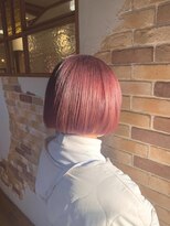アドラーブル 女池店(adorable) 【ブリーチ必須】【サーモンピンク】【ボブ】【10代20代】