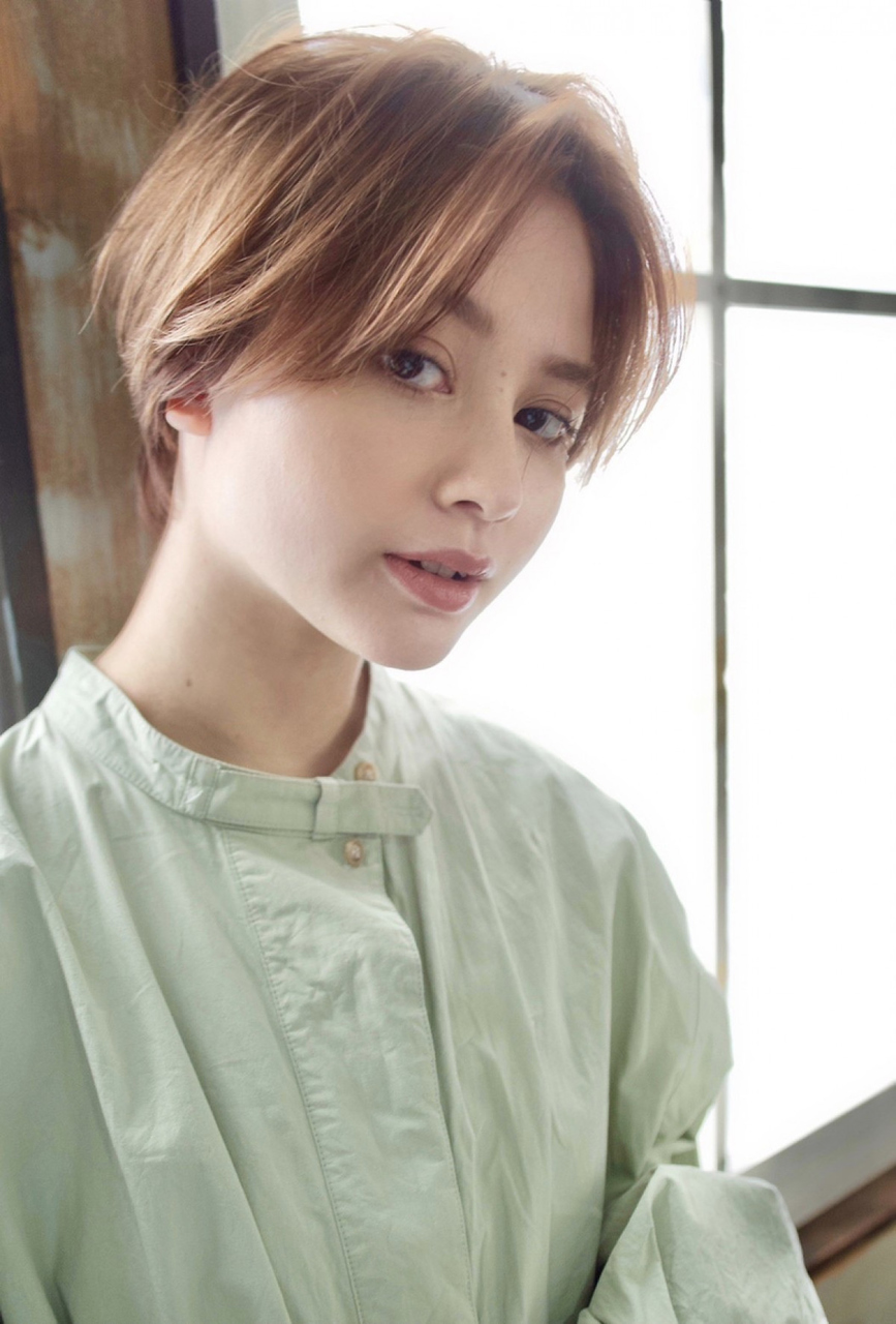 グランアージュ 池袋東口店(grandage)&nbsp;20代30代40代大人可愛いモーブカラー前髪なしくびれショート